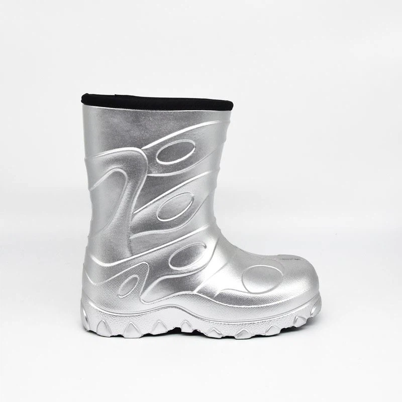 little boy rain boots (3)